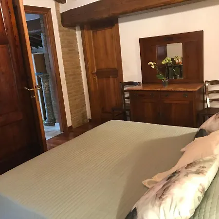 Apartment La Perla Tra Gli Ulivi *